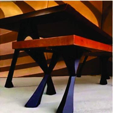 Imagem de Mesa de jantar com banco em madeira e metalon