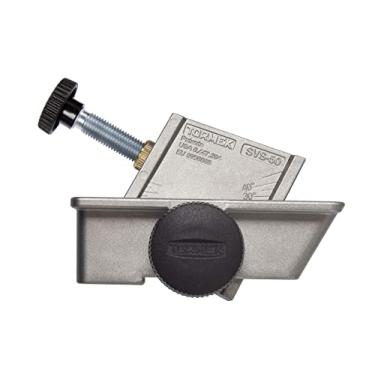 Imagem de Apontador de borda reta ou curvada Tormek SVS-50. O multigabarito para afiar cinzéis de espeto, gojes, ferramentas de bordado e mais. Afia, bordas curvadas ou retas.