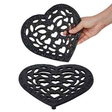 Imagem de GDYOOSHOW Base de Ferro Fundido para Bancada de Cozinha Ou Mesa de Jantar, Padrão de Recorte de Design de Coração, Almofada de Aquecimento de Metal com Pinos/Pés de Borracha, 7,36 (Médio, Preto)