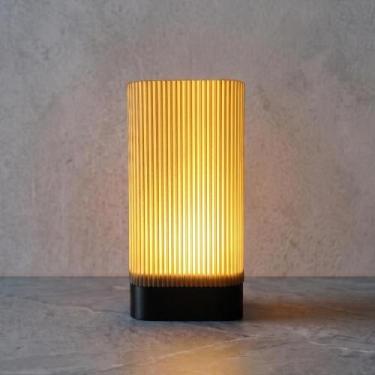 Imagem de Luminária Axis  Abajur Decorativo de Mesa LED - MUVIAM