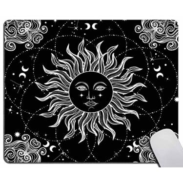 Imagem de Tapete de rato Mandala Celestial, Vintage Boho Sol Lua Preto Branco Chique Universo Místico Céu Estrelado Personalizado Base de Borracha Antiderrapante, Tapetes de Mouse de Computador para Mouse Sem
