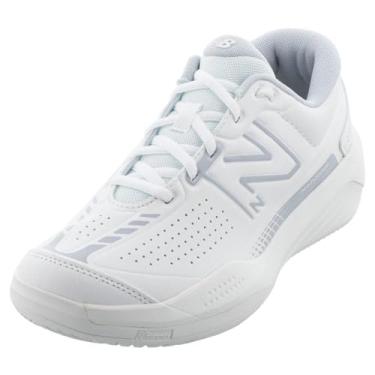 Imagem de New Balance Tênis feminino 696 V5 Hard Court, Branco/Azul marinho, 8