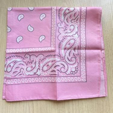 Imagem de Bandana Colorida com Estampa de Arabescos  55x55 cm - Pistache Acessór