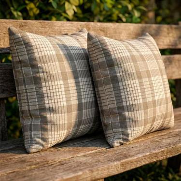 Imagem de Kit 4 Capas De Almofadas 45x45 Linho Bege Cru Xadrez Rústico Moderna -