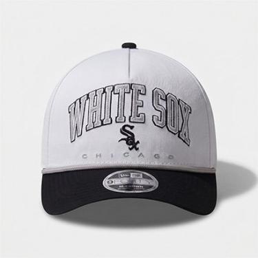 Imagem de 940MC NEW ERA AF ARCH 25187 CHIWHI WHIOTC-Masculino