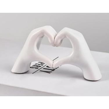 Imagem de Escultura de mãos de coração, resina dourada, decoração de casa, decoração de coração, moderna estátua de dedo de amor para sala de estar, prateleira de mesa decoração de entrada