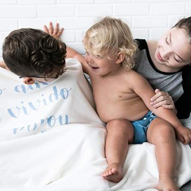 Imagem de Coisas de Nine Cobertor Tudo Que Foi Vivido Branco Amarelado Com Frase Em Azul Único