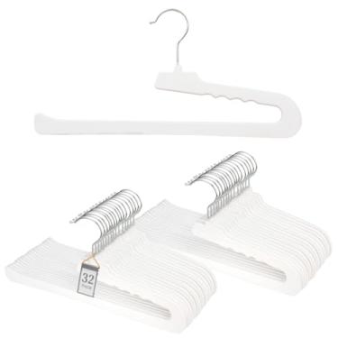 Imagem de Cabides de veludo – Pacote com 32 cabides pretos de feltro antiderrapante finos e elegantes para guardar espaço com gancho giratório 360 para calças, shorts, jeans, ternos, toalhas (branco)