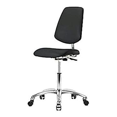 Imagem de Thomas 1163U01 Cadeira básica de vinil de altura média para sala limpa com encosto médio, base cromada, anel de pé cromado, deslizante, preto