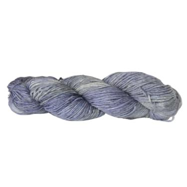 Imagem de Fio de mistura de lã de seda - fio de seda merino, peso esportivo/DK | 200 jardas tingidas à mão | 100 g x 1 contagem | 100 gramas | Amazon | Luxuosamente macio e forte para projetos de tricô e crochê