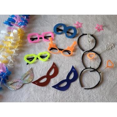 Imagem de Kit 30 Adereços Para Festa Com Colar Havaiano Tiara Óculos E Máscara -