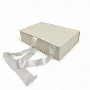 Imagem de Caixa Presente Padrinhos Cartonada 30X21X7 Convite Batizado