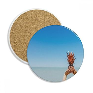 Imagem de Caneca para porta-copos com imagem do mar de abacaxi e areia do oceano, pedra absorvente de proteção de mesa