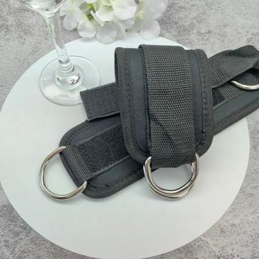 Imagem de 2 tiras de tornozelo para máquinas de cabos, punho ajustável no tornozelo para abdutores de quadril, extensões de pernas, exercícios de glúteos, ideal para uso em academia em casa, exercícios da parte