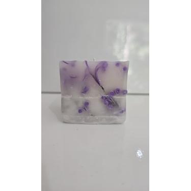 Imagem de Vela Luminária Artesanal com Decoração Roxa, Vela Decorativa Feita à Mão