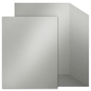 Imagem de 60 folhas de papel de artesanato prata brilhante 21 x 28 cm, 200 gsm/33,6 kg, cartolina cinza dupla face, papel perolado para fazer cartões, álbuns, convites e cartões comemorativos