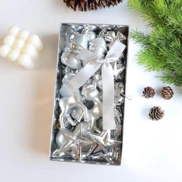 Imagem de Conjunto de enfeites de Natal, decoração de árvore de Natal inquebrável com bolas, renas, estrelas, laços, decorações de Natal para árvore de Natal, casa e hotel, caixa de presente prata