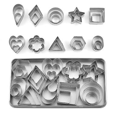 Imagem de Luqeeg Cortadores de Biscoitos de Metal Em Diversas Formas, Caixa de Aço Inoxidável, Cortadores de Biscoitos Embalados para Bolo DIY, Cozimento de Chocolate, Conjunto de 30 Peças para Padeiros e