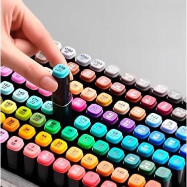 Imagem de Kit 24 Marcadores Artísticos Profissionais Ponta Dupla – Brush + Fina – Tinta à Base de Álcool, Secagem Rápida – Estojo Premium p/Lettering, Desenho e Ilustração