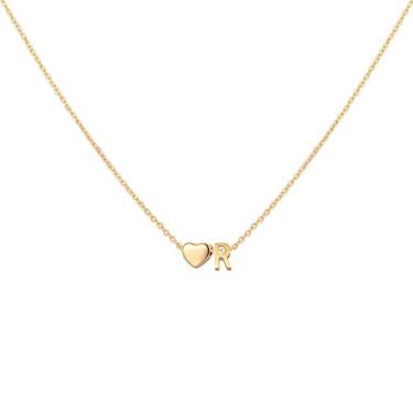Imagem de Glimmerst Colar de coração com inicial banhado a ouro 18 K de aço inoxidável minúsculo coração com letras personalizadas monograma nome colar para mulheres, Metal, Sem Pedra Preciosa