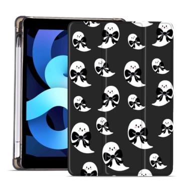 Imagem de MAYCARI Capa de Halloween para iPad de 10,2 polegadas 2021/2020/2019 com suporte para lápis, original Ghosts Black Bows iPad 9ª/8ª/7ª geração, capa protetora traseira de TPU macio, capa fina hibernar