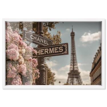Imagem de Paris Crossroads Shadowbox Print Glam Wall Art por Art Remedy, moldura branca, 78 x 53 cm