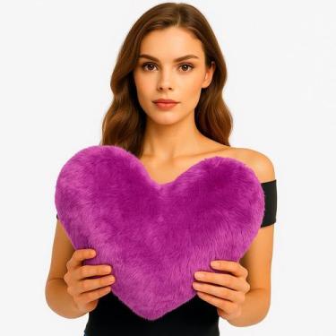 Imagem de Almofada de Coração Pelúcia Pelo Curto Roxo Para Decoração  Novadecora