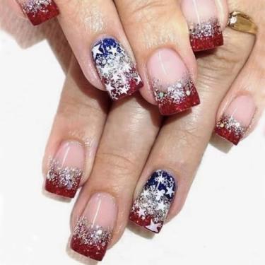 Imagem de 24 unidades de unhas francesas quadradas para o dia da independência, unhas postiças 4 de julho, com design de estrela de glitter, azul, vermelho, cobertura completa, cola brilhante nas unhas, unhas
