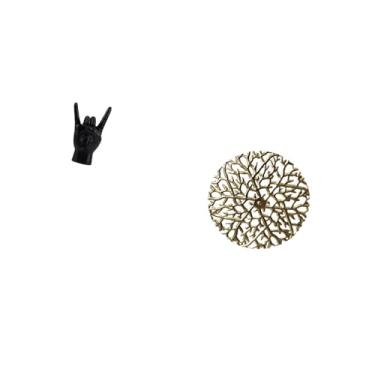 Imagem de Fenteer Escultura de Parede de Metal com Gesto de Mão em Pedra, Estátua Criativa de Dedo, Placa de Ferro Forjado Rústica E Cênica, Pingente 3D para Decoração