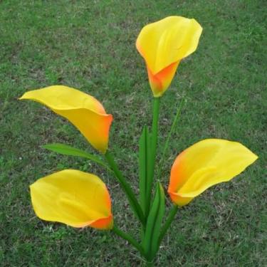 Imagem de Luminaria Solar Externa, Flores Artificial Copo de Leite Luz Solar para Decoração de Jardim PáTio Da Paisagem, Requintado e Esteticamente AgradáVel(Amarelo,4 PÇ)