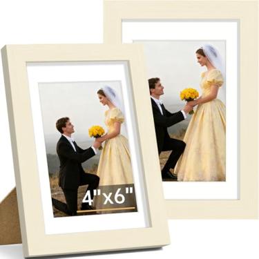 Imagem de Vittanly Conjunto de 2 porta-retratos 10 x 15 cm, moldura de madeira maciça para parede ou mesa, exibição de foto de 9 x 12 cm com tapete ou 10 x 15 cm sem tapete, branco