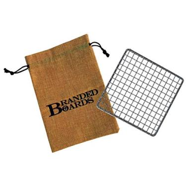 Imagem de Branded Boards Bushcraft Grelha inoxidável para churrasco, tábua de corte de bambu, bolsa de cordão de cânhamo de serapilheira, mini faca de acampamento, mochila, caça e pesca. (Apenas churrasqueira
