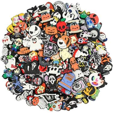 Imagem de XHAOYEAHX Pingentes de sapato de filme de terror decorações de sapatos de Halloween pingentes lembrancinhas de festa presentes, Horror-150, 2-3.5 cm