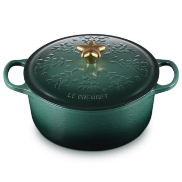 Imagem de PANELA REDONDA LE CREUSET HOLLY 24CM EM FERRO FUNDIDO PEGADOR ESTRELA VERDE ARTICHAUT 21886247954469