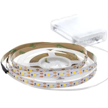 Imagem de Fita de Led C/ 5 Metros Alimentação à Pilhas 200 Leds Autoadesiva Cortável Emendável Luz Branca ou Amarelada (Branco-Quente)
