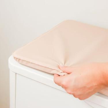 Imagem de Trocador de Bebê Impermeavel, Troca Fralda para Cômoda Slim, Confortável, Prático, Seguro, Átoxico, Lavável, 66X44 - Nude