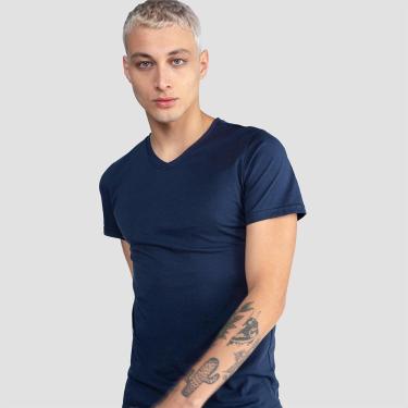 Imagem de Tech T-Shirt Modal Gola V Masculina-Masculino