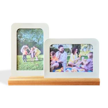 Imagem de Porta Retrato Duplo, 2 fotos 10x15cm, de Metal e Madeira, off white, nogueira - GEGUTON