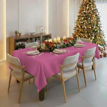 Imagem de Este conjunto de toalha de mesa de duas peças mede 2,00 x 1,40 metros e é feito de tecido Oxford premium com bordas reforçadas(Pink)
