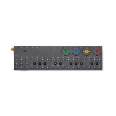 Imagem de teenage engineering OP–Z sequenciador portátil, sintetizador, caixa de ritmos e controlador visual com microfone embutido para sampling, efeitos e midi, compatível com iOS e alimentado por bateria