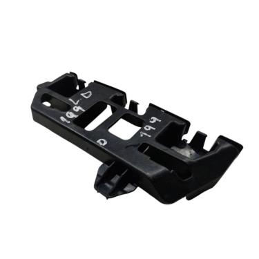 Imagem de Guia Parachoque Traseiro Direito Porsche Cayenne 2016