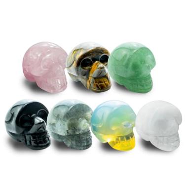 Imagem de AierCrystal 7 Peças De Cristais Naturais, Caveiras, Gemas Minerais, Cabeça Fantasma, Polidas, Esculpidas, Cura Reiki, Presente, Decoração Mesa, Casa, Artesanato Em Pedra, Estátuas (Caveira Cristal N