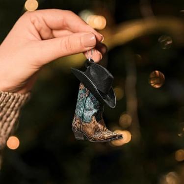Imagem de Ornamento personalizado de botas e chapéu de caubói, decoração de pingente de carro de acrílico plano de vaqueira, presente de lembrança de feriado para cowboys, vaqueiras, fãs de música country