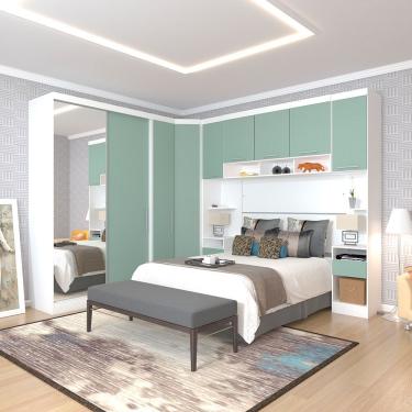 Imagem de Quarto De Canto Casal Com Guarda Roupas Com Espelho E Mesas De Cabeceira Alpes Luciane Móveis Branco Pf Com Verde Pf