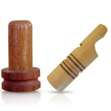 Imagem de Apito Inhambu Açu 05 + Apito Marrequinha Caneleira 38 Pio Profissional