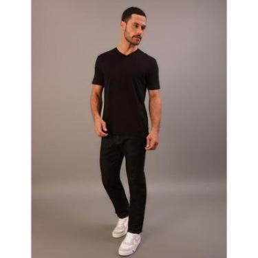 Imagem de Camiseta Masculina de Algodão Essentials Estampa Logo Lateral Gola v Calvin Klein Jeans - Preto-Masculino