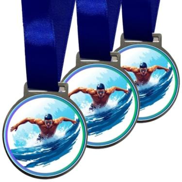 Imagem de Kit 100 Medalhas de Metal Personalizadas, 50mm, Com Fita Azul de Cetim, Adesivada em UV, Prateado (Natação)