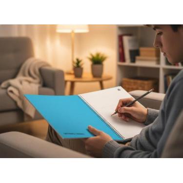 Imagem de Caderno de Cartografia e Desenho Modelo Capa Lisa Vermelho 96 Folhas P