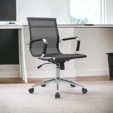 Imagem de Cadeira de Escritório Diretor em Tela Mesh Preta com Braços Cromados