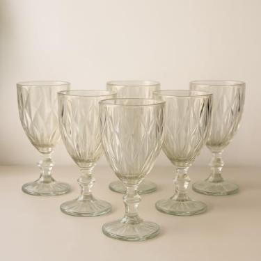 Imagem de Conjunto 6 Taças Diamante Lapidado Furtacor Vidro 330ml Para Água, Drinks e Mesa Posta Luxuosa